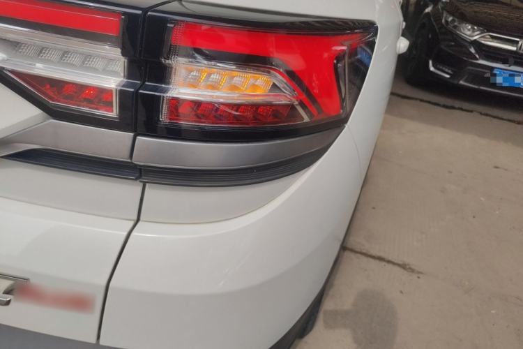 Used Dongfeng Aeolus AX7 2022 Mach Edition 1.5T DCT DF41 Exterior 3