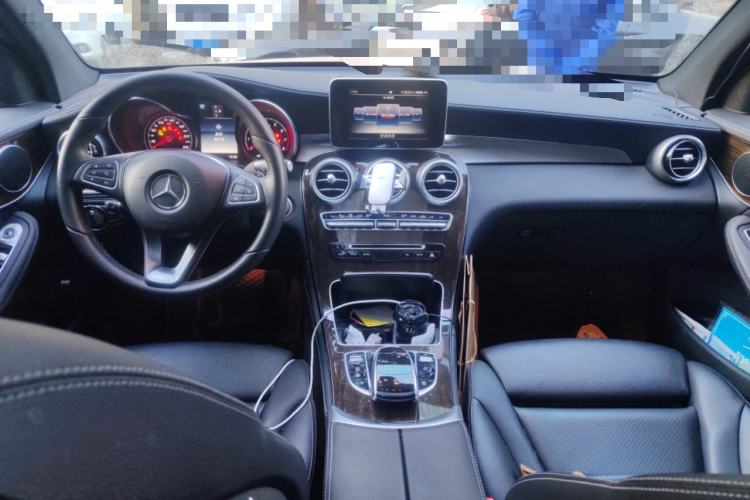 Used Mercedes-Benz GLC 2017 GLC 260 4MATIC Dynamic Edition
