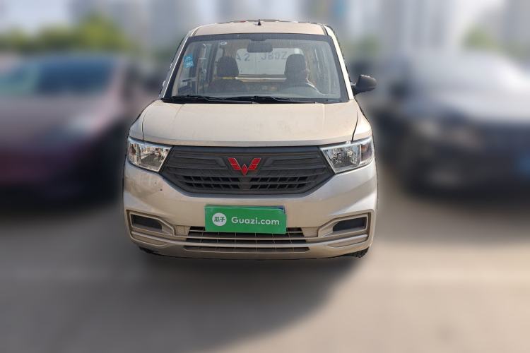 Used Wuling Hongguang V 2019 1.5L Base Version China VI LAR
