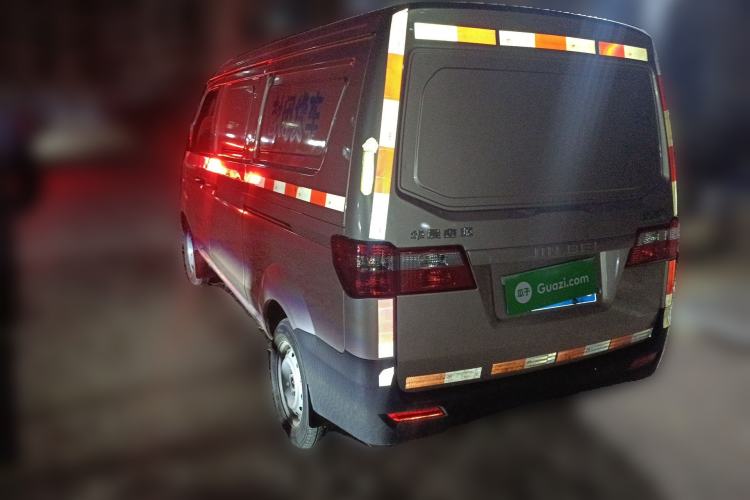 Used Jinbei Hiace X30 2021 1.5L Wealthy Single-Steaming Air-Conditioned Van China VI Standard SWC15M