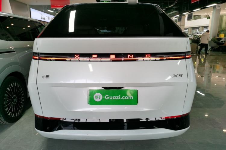 Used XPeng X9 2024 702 Ultra-Long Range Pro