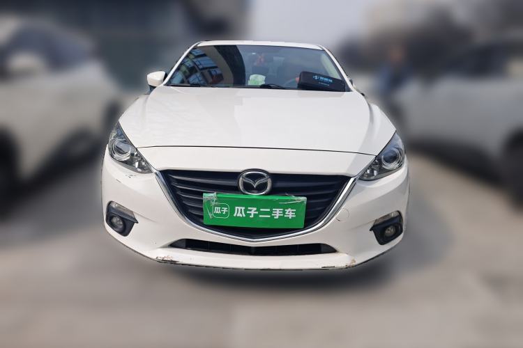 Used Mazda Mazda 3 Axela 2014 Sedan 1.5L Automatic Luxury Model