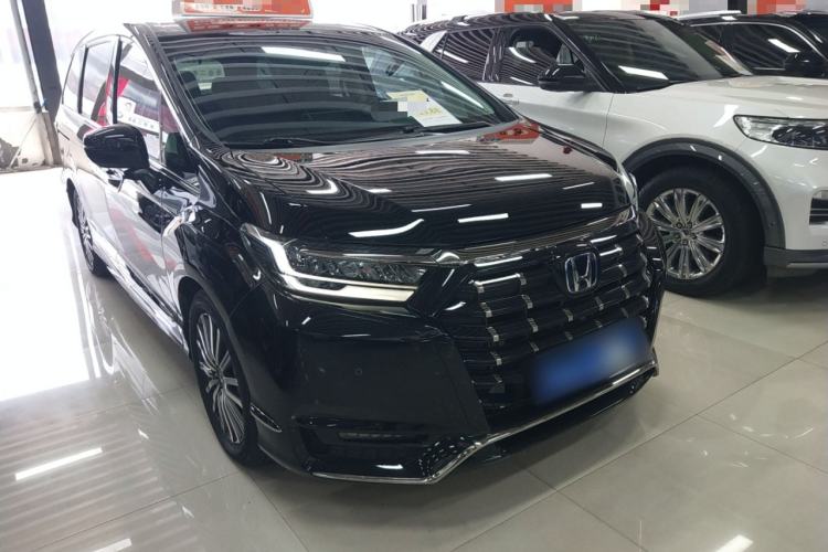 Used Honda Elysion 2022 2.0L eHEV Prestige Edition