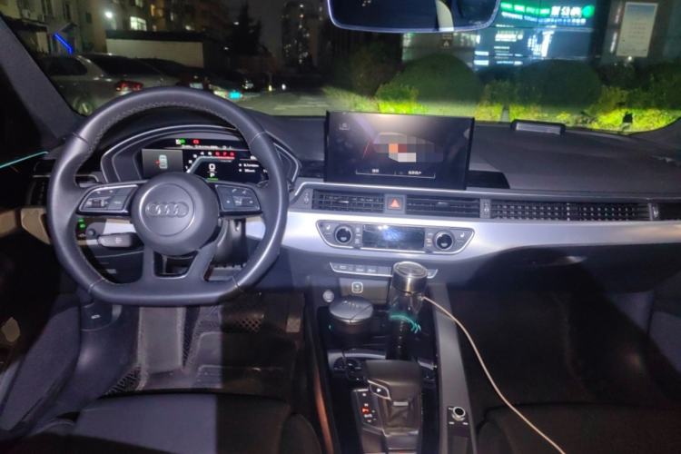 Used Audi A5 2022 Sportback 40 TFSI Stylish and Elegant Model Center Console