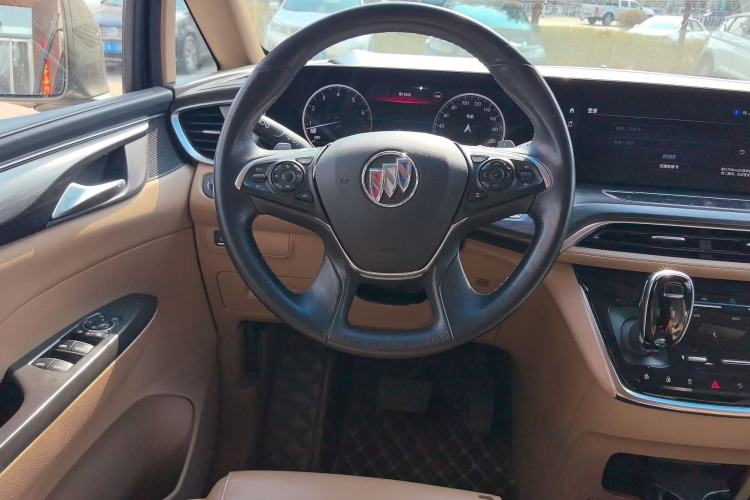 Used Buick GL8 2021 ES Land Cruiser 653T Luxury Edition
