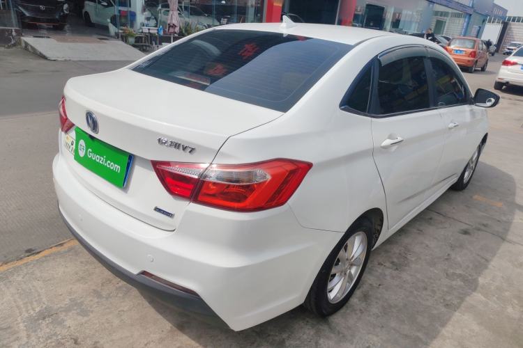 Used CHANGAN Alsvin V7 2015 1.6L Automatic Enjoyment Model China V Standard
