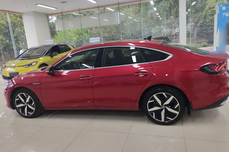 Used Volkswagen Lamando 2022 Lavida L 280TSI DSG Cool & Spicy Edition