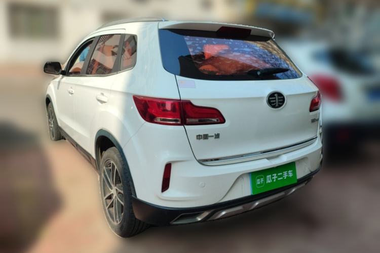 Used Bestune X40 2018 Internet Celebrity Edition 1.6L Automatic Luxury Version
