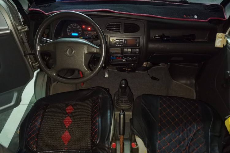 Used Dongfeng Xiaokang K07II 2013 1.0L Base Version Center Console