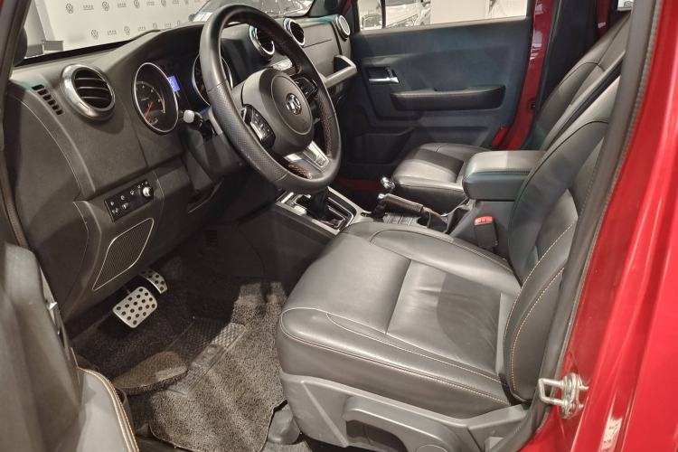 Used BAIC Off-Road BJ40 2016 40L 2.3T Automatic All-Wheel Drive Premium Edition