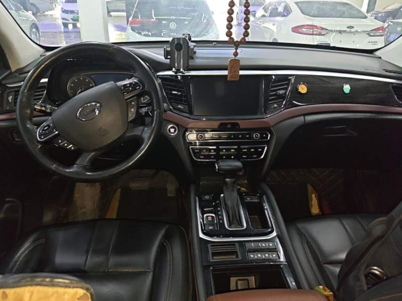 Used GAC Trumpchi GS8 2017 320T Two-Wheel Drive Luxury Smart Connectivity Version (7 Seats) — 9