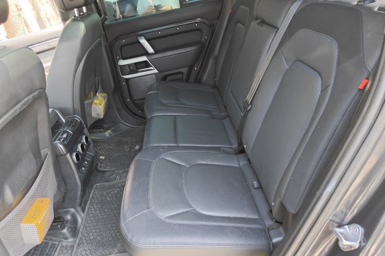 Used Land Rover Defender 2023 Facelift 110 3.0T P400 X-DYNAMIC HSE
