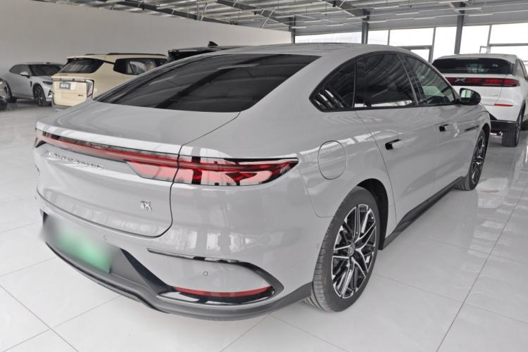 Used BYD Han 2025 EV 605KM Prestige Model