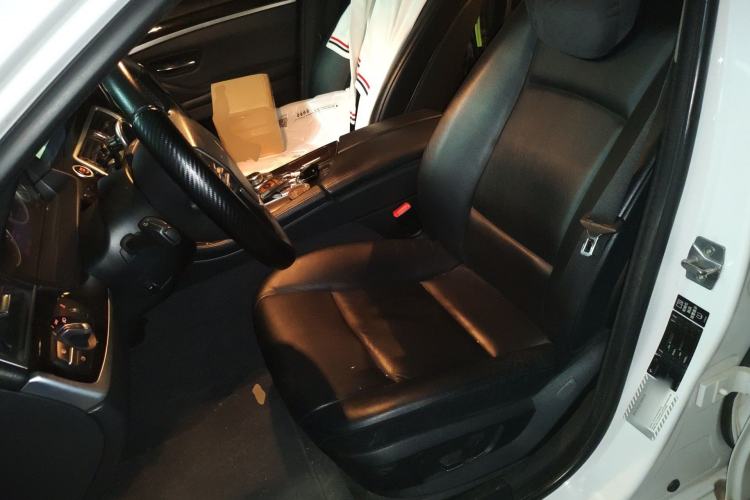 Used BMW 5 Series 2011 523Li Luxury Model Left Front Seat