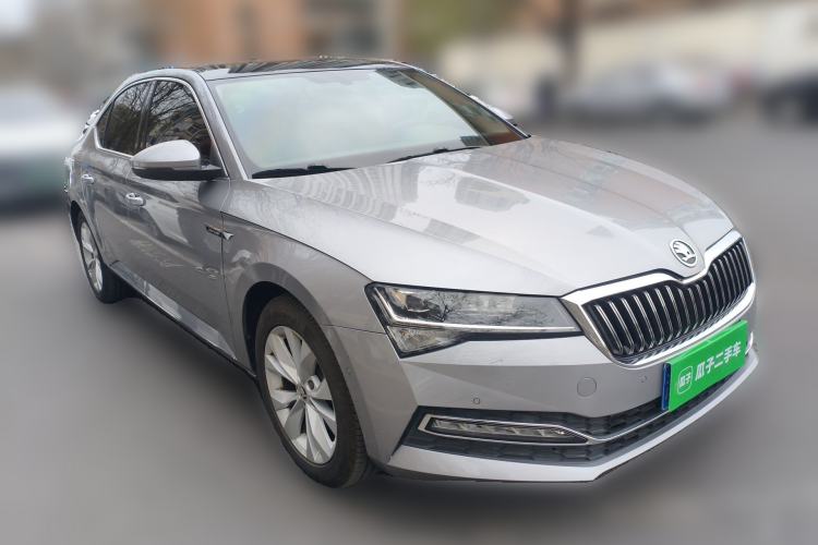 Used Skoda Superb 2019 TSI330 DSG Comfort Edition Front Right 45 Deg