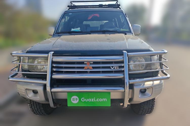 Used Leopaard Heijingang 2013 2.2L Manual Two-Wheel Drive Standard Version
