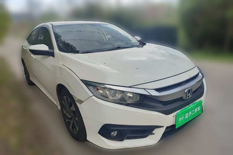 Used Honda Civic 2016 220TURBO CVT Luxury Edition Front Right 45 Deg