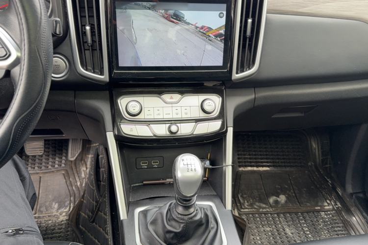 Used Great Wall Poer 2019 2.0T Commercial Version Manual Diesel Two-Wheel Drive Navigation Type Long Bed GW4D20M
