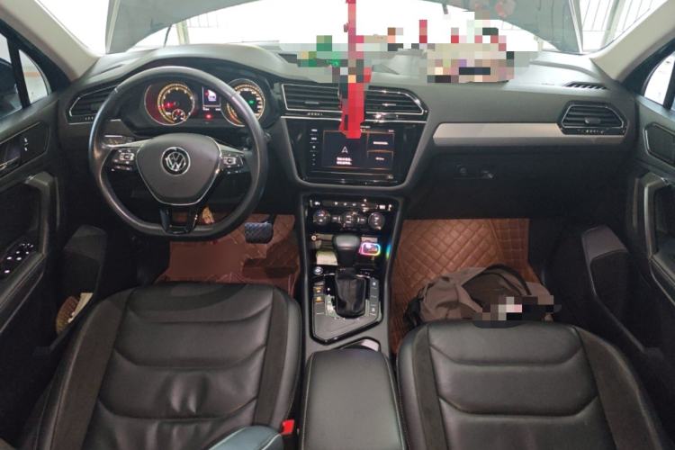 Used Volkswagen Tiguan L 2021 280TSI Automatic Two-Wheel Drive Smart Edition
