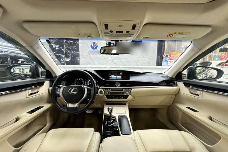 Used Lexus ES 2013 250 Elite Edition
