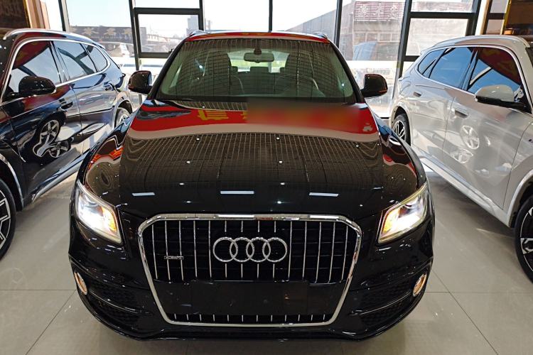 Used Audi Q5 2017 Plus 40 TFSI Ambition Model