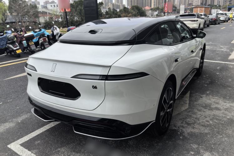 Used Avatr 06 2025 Max All-Electric Version Exterior 1