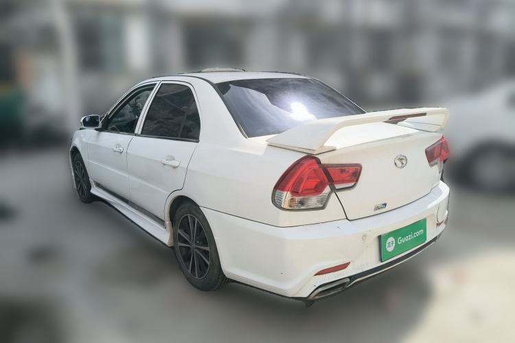 Used Soueast V3 Lingyue 2015 1.5L Manual Style Edition Rear Left 45 Deg