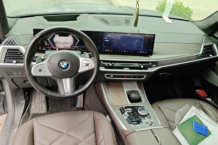 Used BMW X5 2023 xDrive 40Li Luxury Edition M Sport Night Vision Package