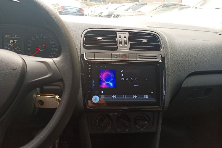 Used Volkswagen Polo 2016 1.4L Automatic Trendy Model
