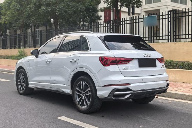 Used Audi Q3 2022 35 TFSI Progressive Dynamic Edition
