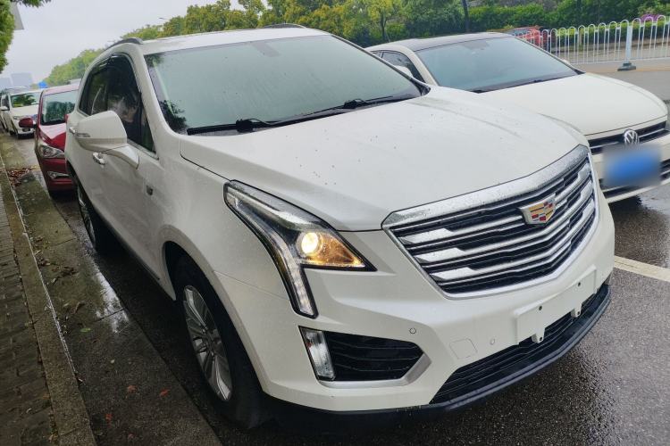Used Cadillac XT5 2016 25T Luxury Model
