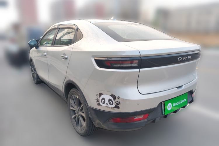 Used ORA iQ 2018 High-Range Version Smart Connectivity Model
