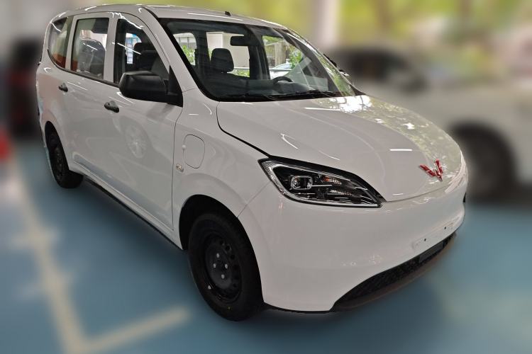Used Wuling Hongguang New Energy 2024 All-Electric Model 300KM Standard Version