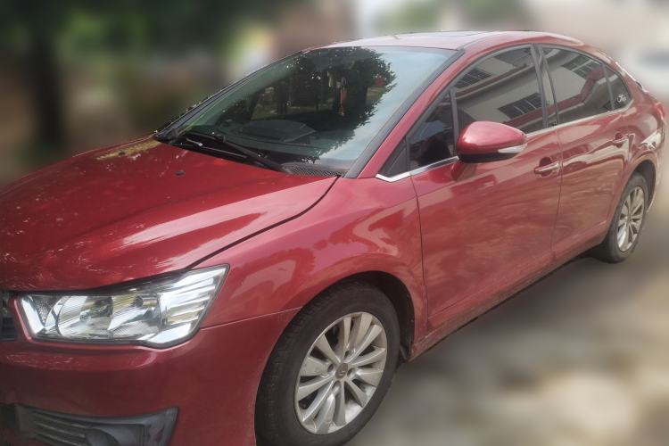 Ojetý Citroen C-Quatre 2012 Sedan 2.0L Automatic Prestige Model