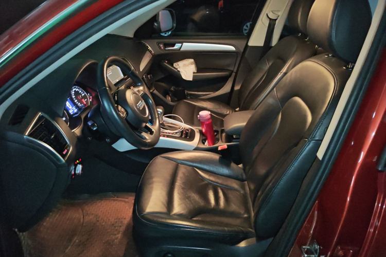 Used Audi Q5 2013 40 TFSI Technology Edition Left Front Seat