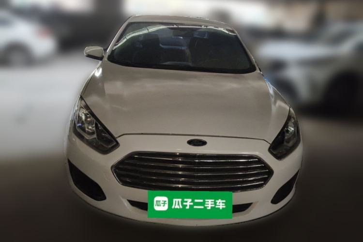 Used Ford Escort 2019 Revised 1.5L Automatic ZhiXiang Version China VI Standard Front