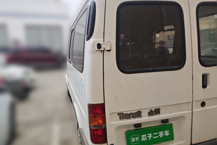 Used Ford Classic Transit 2013 2.8T Diesel Logistics Model with Short Wheelbase and Mid-Roof JX493ZLQ4