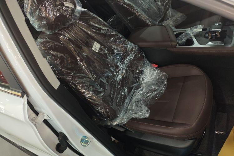 Used JETOUR X95 2023 1.6T DCT Era Edition 7-Seater