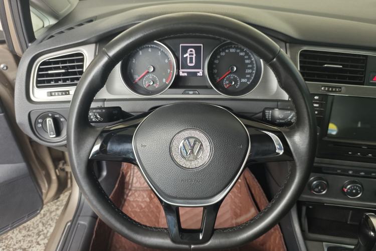 Used Volkswagen Golf 2016 1.6L Automatic Comfort Model