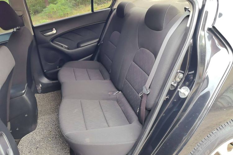 Used Kia K3 2015 1.6L Manual GL
