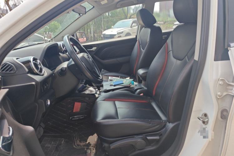 Used Soueast DX3 2016 1.5T CVT Prestige Edition Left Front Seat