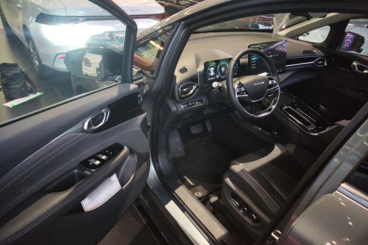 Used AION V 2022 Plus 70 Smart Edition Ternary Lithium Driver Seat