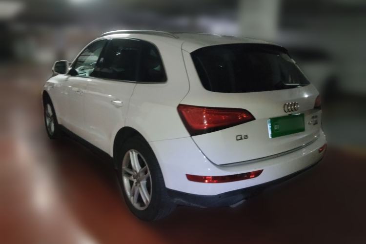 Used Audi Q5 2016 40 TFSI Comfort Model Rear Left 45 Deg
