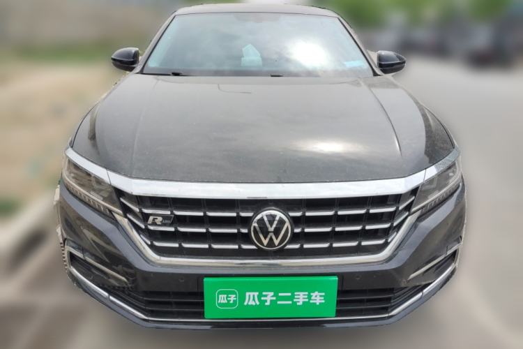 Used Volkswagen Passat 2021 330TSI Luxury Edition Front