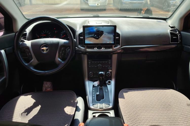 Used Chevrolet Captiva 2014 2.4L 4x4 Flagship Edition 7 Seats
