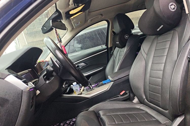 Used BMW 3 Series 2020 325i M Sport Night Edition package Left Front Seat