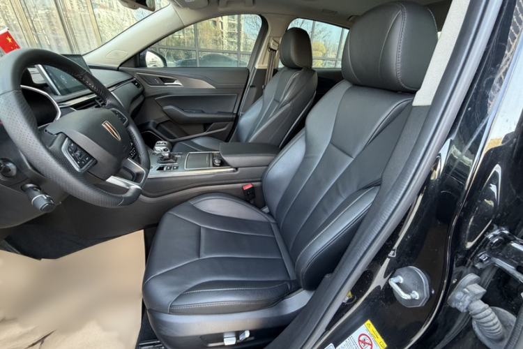 Used Hongqi H5 2020 1.8T Automatic ZhiLian QiYun Edition Interior 1