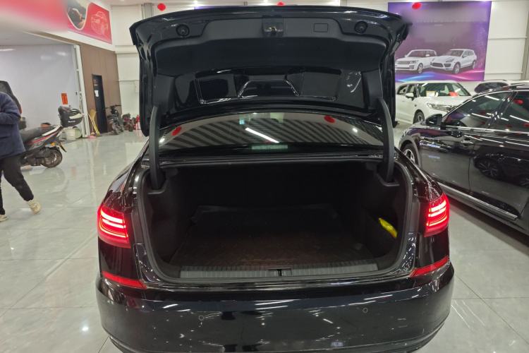 Used Volkswagen Passat 2022 330TSI Luxury Edition
