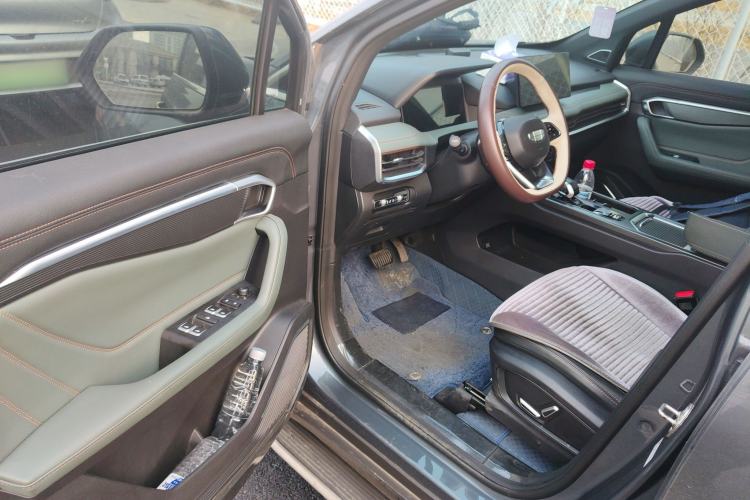 Used Geely Auto Haoyue L 2023 2.0T DCT Prestige Edition