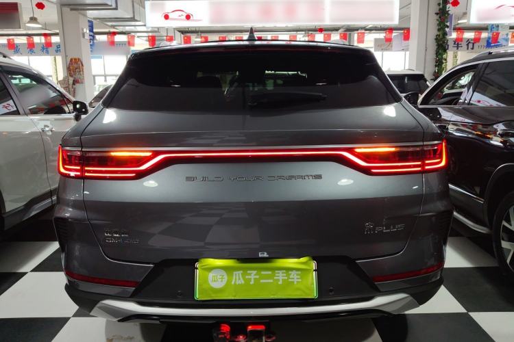 Used BYD Song PLUS New Energy 2021 DM-i 100KM Four-Wheel Drive Flagship PLUS Rear